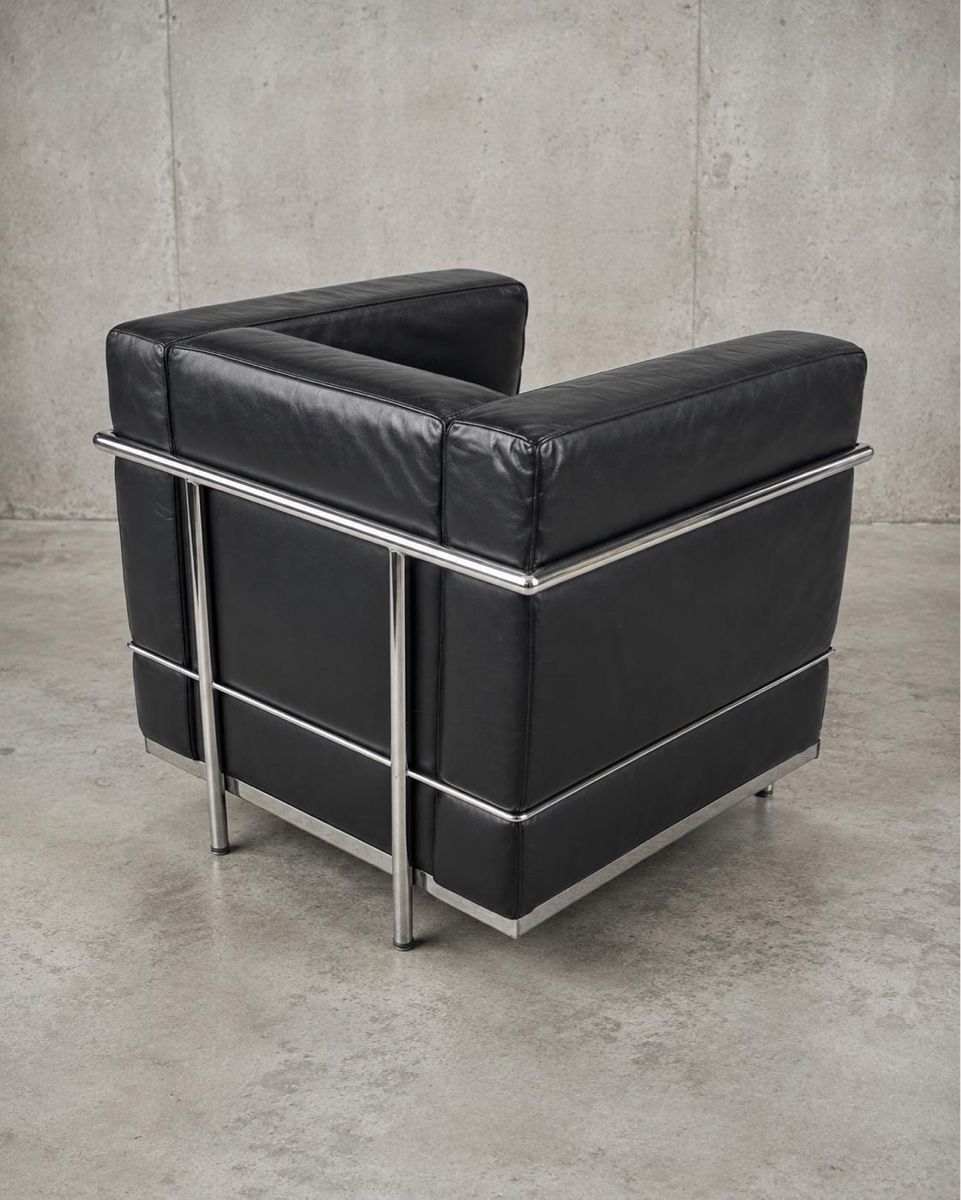 Poltrone: Le Corbusier Cassina LC2 REPLICA – Usato da Nürensdorf venduto da donmiguel7 2