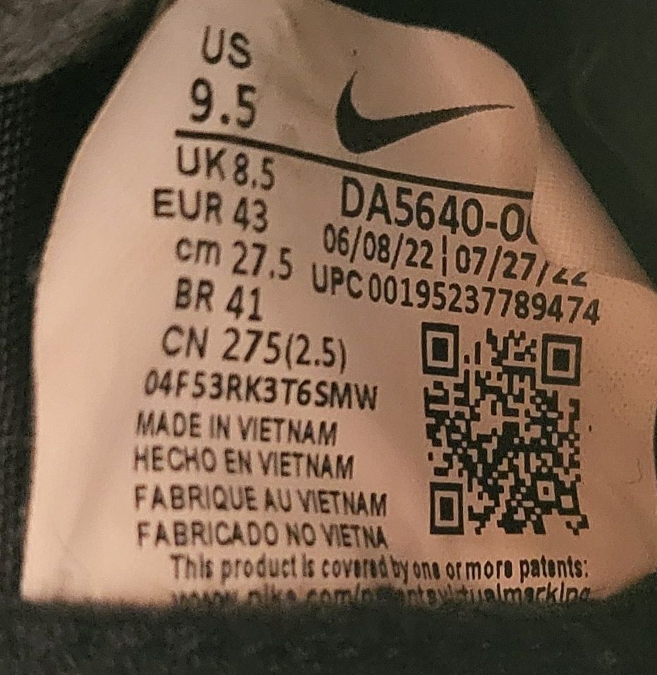 Nike Scarpe da uomo: Chaussures de foot Nike Phantom, taille 43 – Usato da Niedergösgen venduto da Eva2410 6
