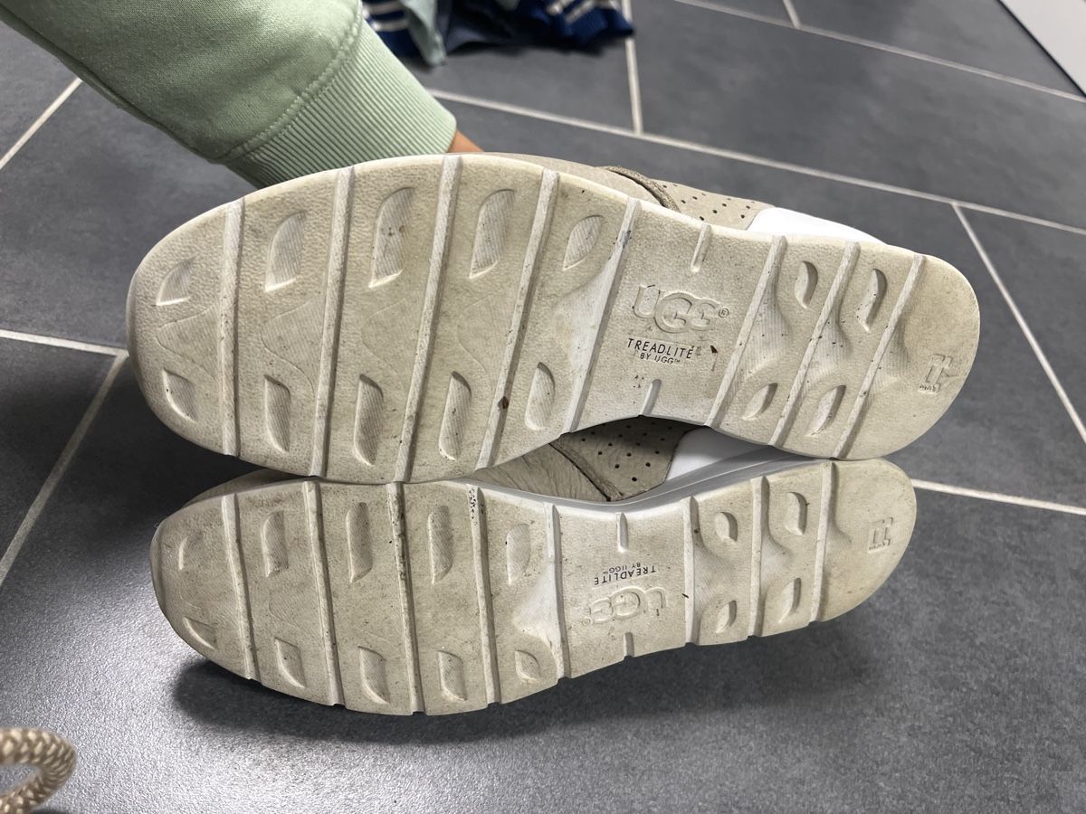 Ugg Scarpe da donna: UGG Sneakers – Usato da Pfyn venduto da schwalbe10 3