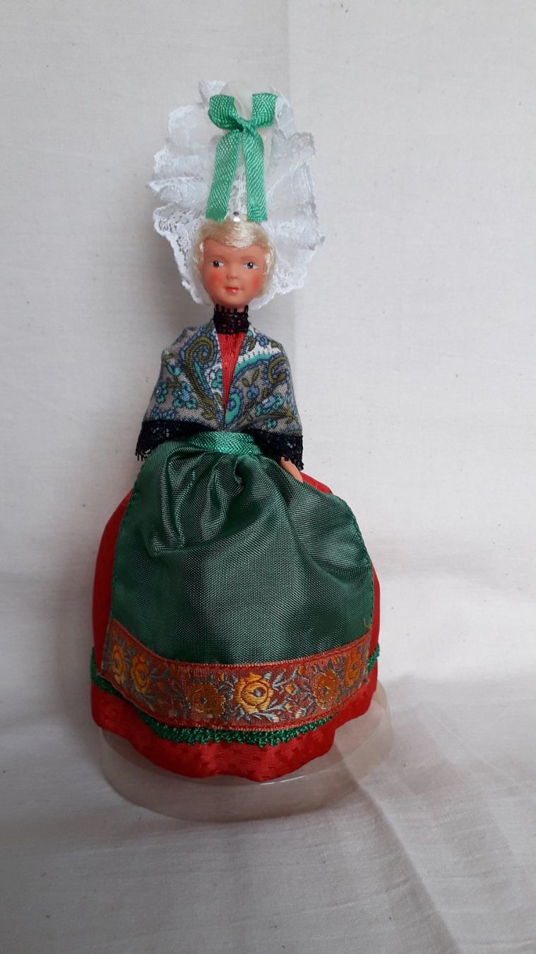 Puppen: 3 Poupées de collection – Gebraucht aus Biel/Bienne von Monhub 6