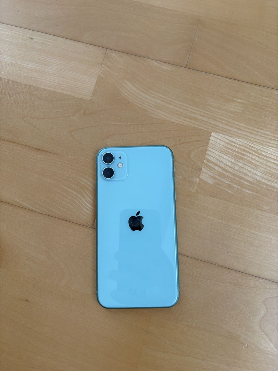Apple Handys / Smartphones: Iphone 11 – Gebraucht aus Stäfa von Nogla 2