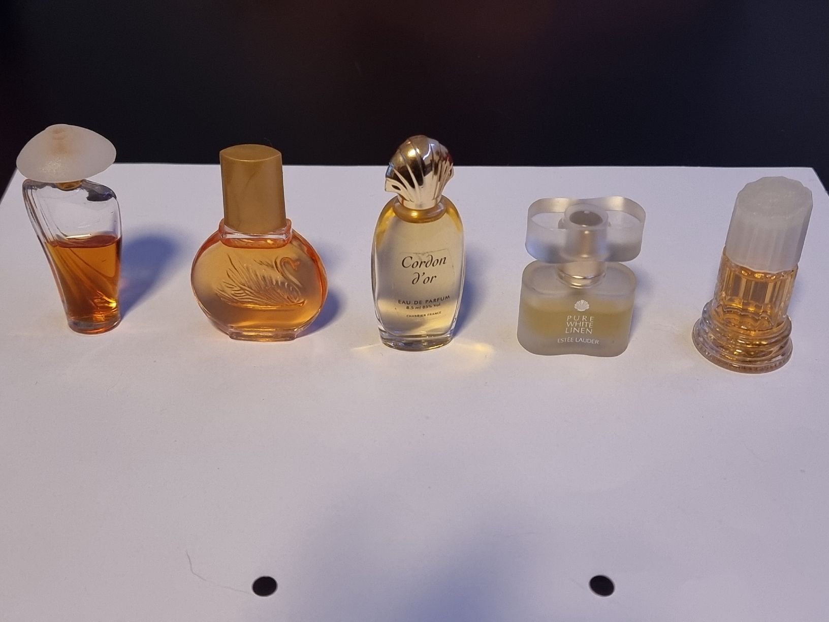 Profumi & Eau de Toilette: 25x Diverse Miniatur Parfums – Usato da Emmen venduto da JokeySchlumpf