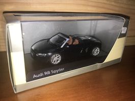 Audi R8 Spyder 1/43 in Audi Factory Box