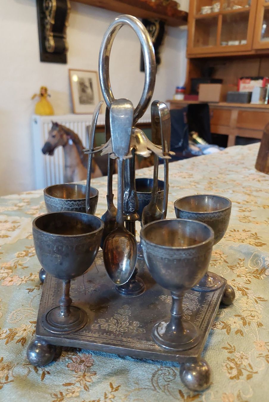 Autre vaisselle: Antike Eierbecher mit Löffel, Versilbert. – D'occasion à Siblingen par rantiques 5