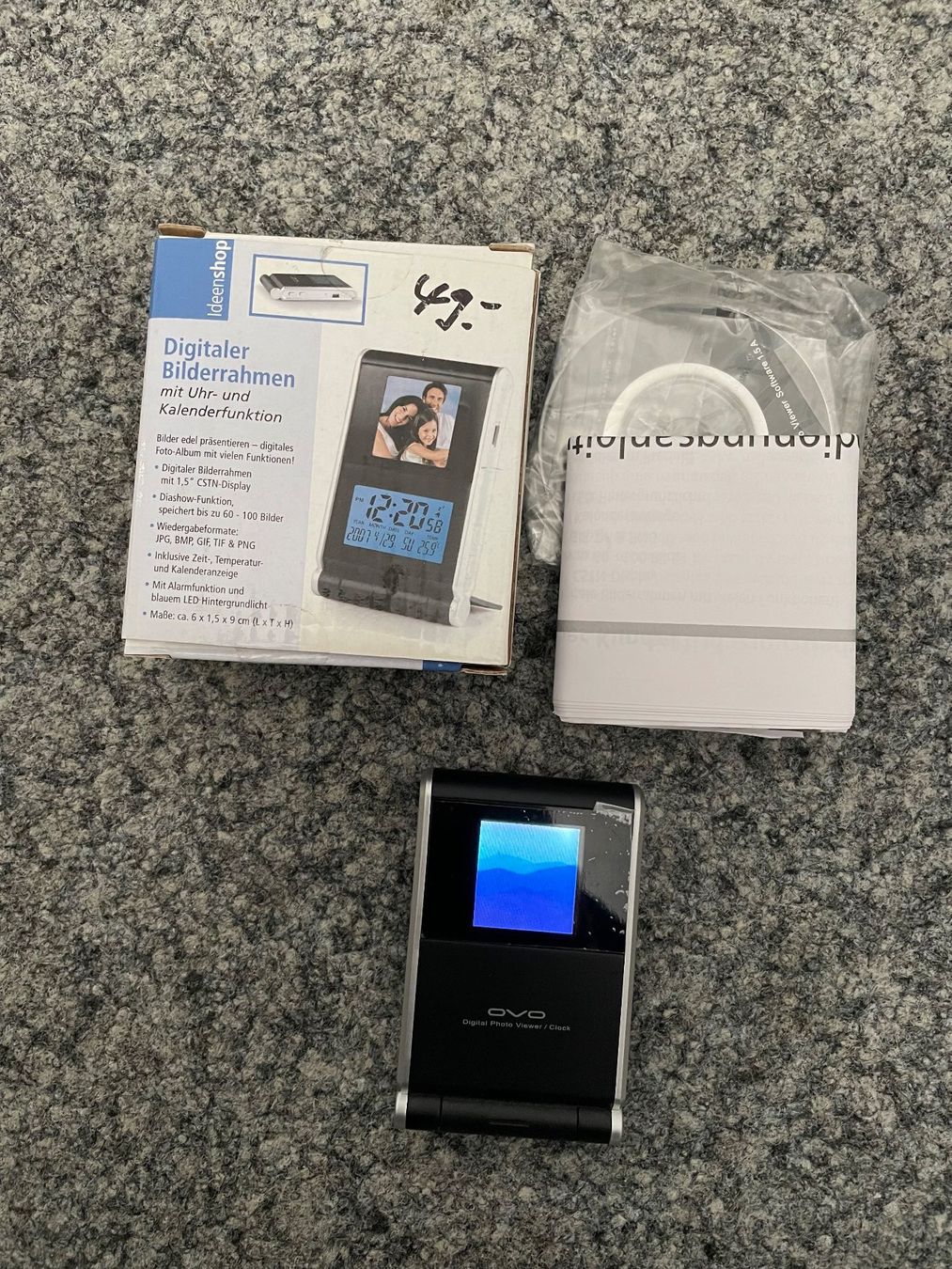 Bilderrahmen: Digital Photo Viewer  mit Clock – Neu (gemäss Beschreibung) aus Freidorf TG von DOSE61 7