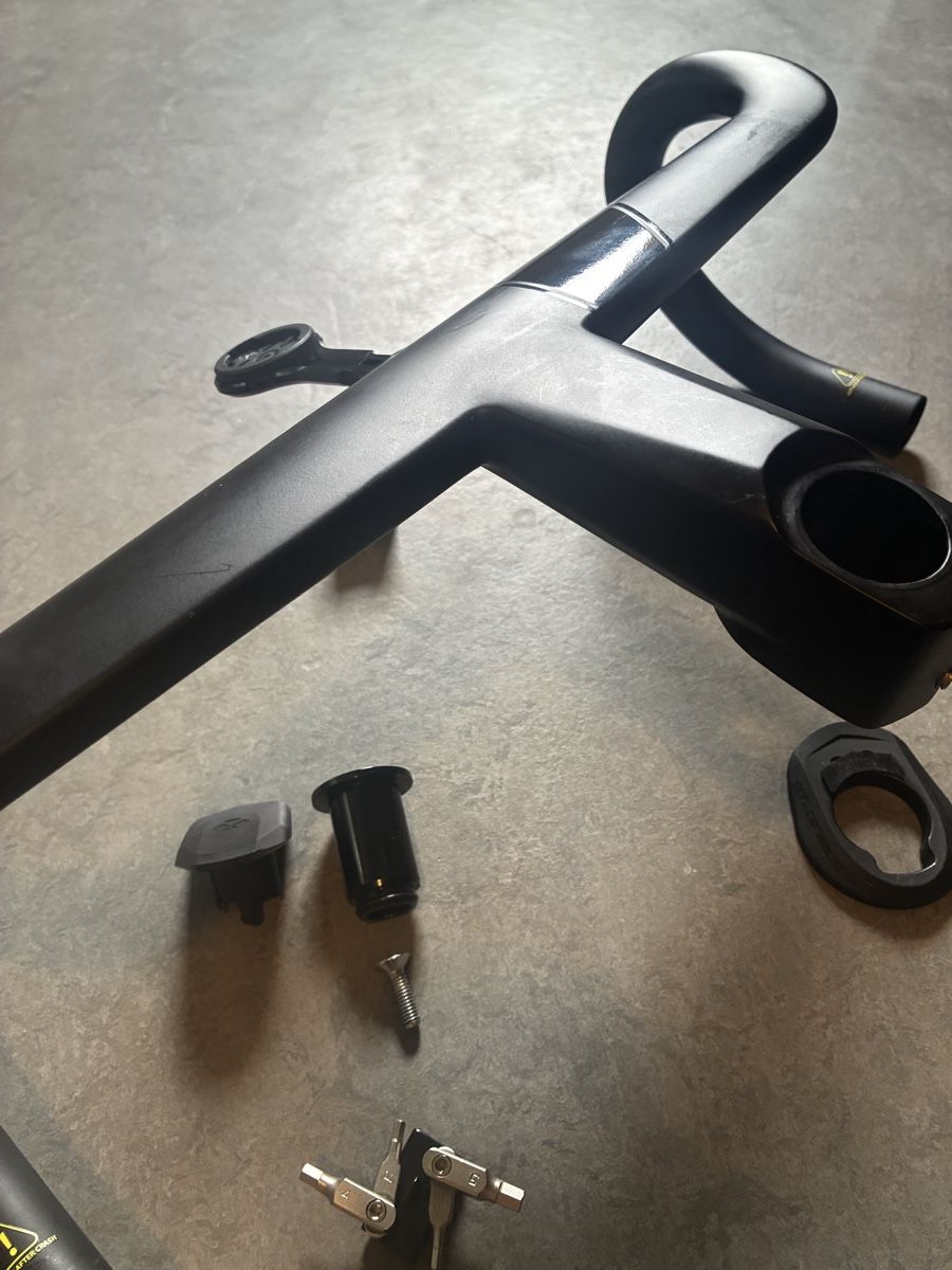 Colnago Pezzi di ricambio: Colnago cc01 cockpit – Usato da Lenzburg venduto da jer_gx6q 2