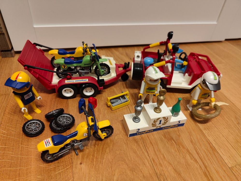 PLAYMOBIL LOT 3143 voiture + remorque tout terrain + 3 moto cross