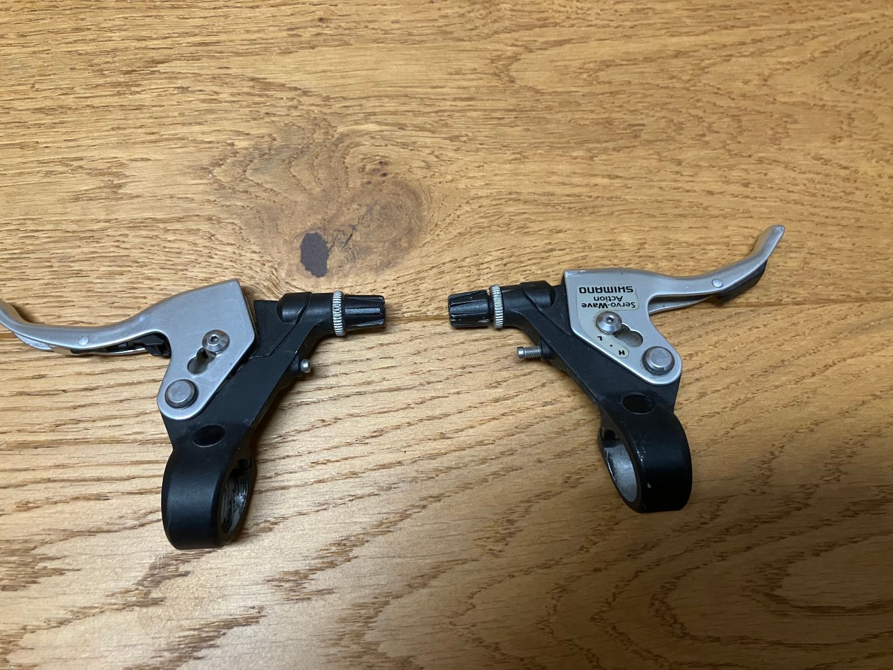 Pezzi di ricambio: Shimano Wave Action Bremsgriffe – Usato da Obermumpf venduto da Estrela67
