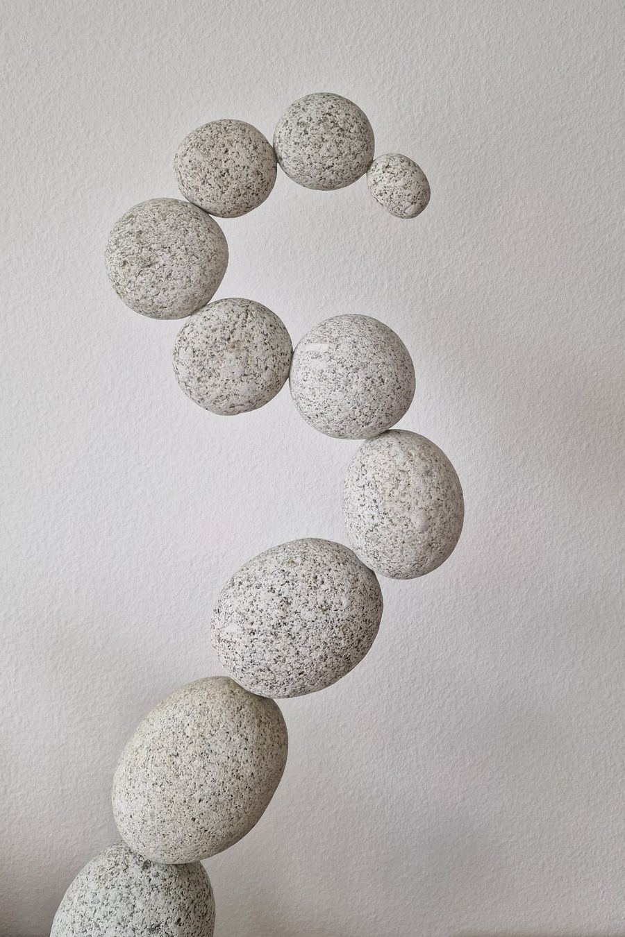 Pietre & tegole: Sculpture de pierre en granit – Nuovo (secondo la descrizione) da La Tour-de-Peilz venduto da ber_9zyg 4
