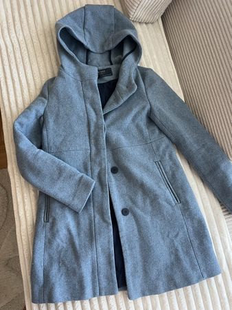 ZARA MANTEL HELLBLAU GR S AB CHF 1.-
