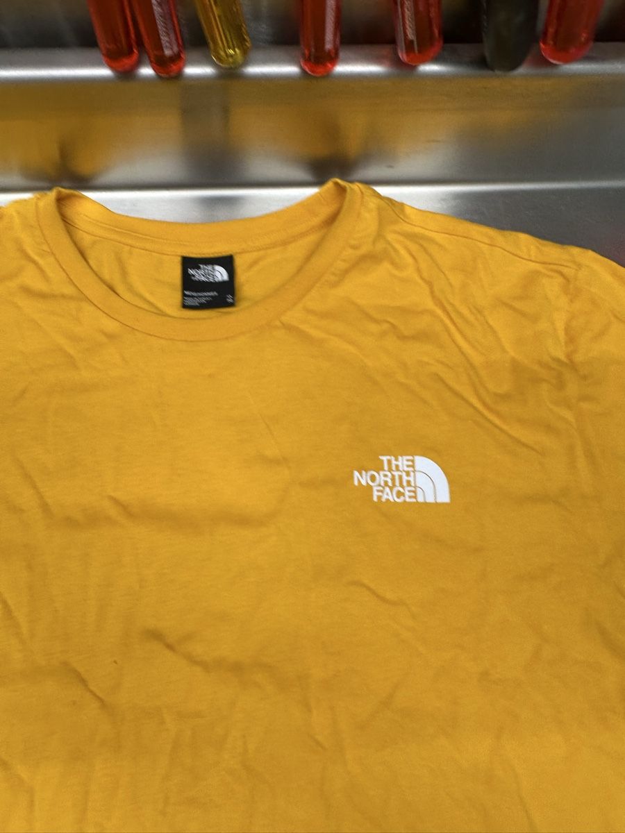 T-Shirts: The North Face T-Shirt gelb – Gebraucht aus Schwende von weesli 2