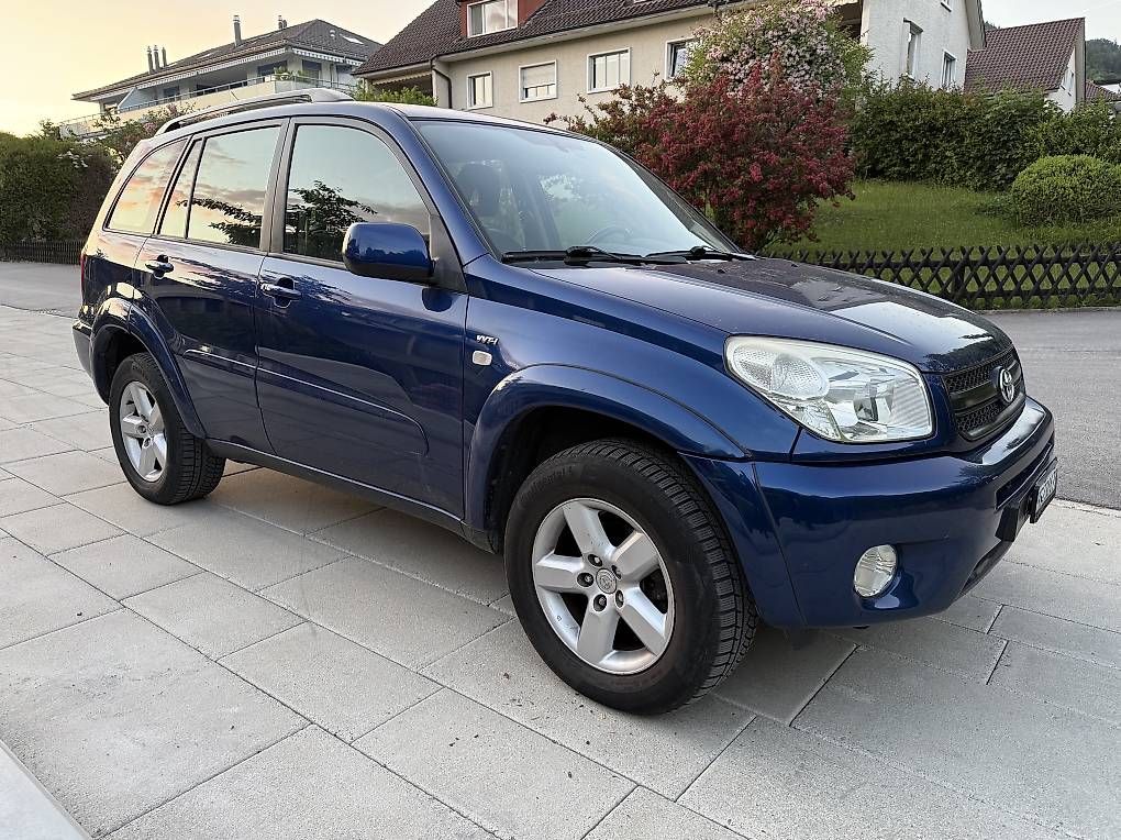 Autos: Toyota RAV-4 2.0l Automatik  – Gebraucht aus Oberdiessbach von den_nw9w 1