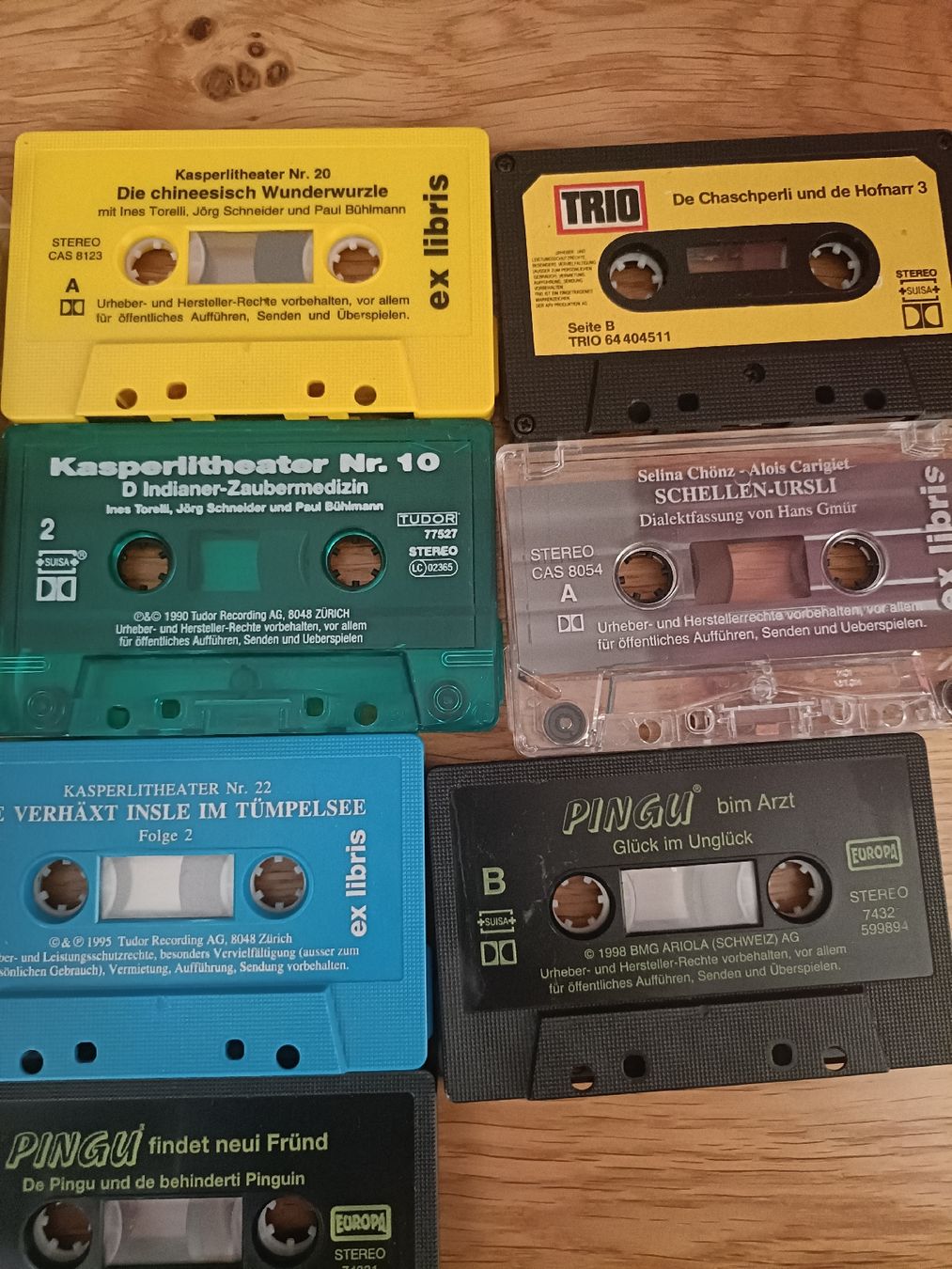 Cassettes audio: 10 KINDER KASETTEN KASPERLI, PINGU,SCHELLENURSLI,........ – D'occasion à Sargans par Polifemo58 1