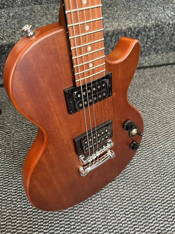 Strumenti musicali: Guitare électrique Les Paul Epiphone. Starter Friendly – Usato da Morges venduto da GvnMusic 2