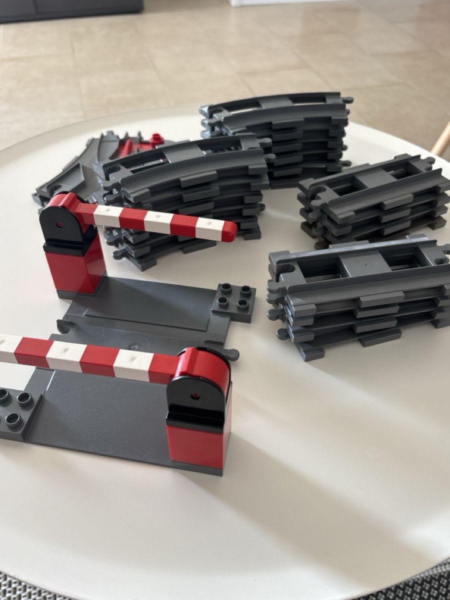 Lego Baukästen: Set de rails pour train Duplo  – Gebraucht aus Lausanne von pabernard 1