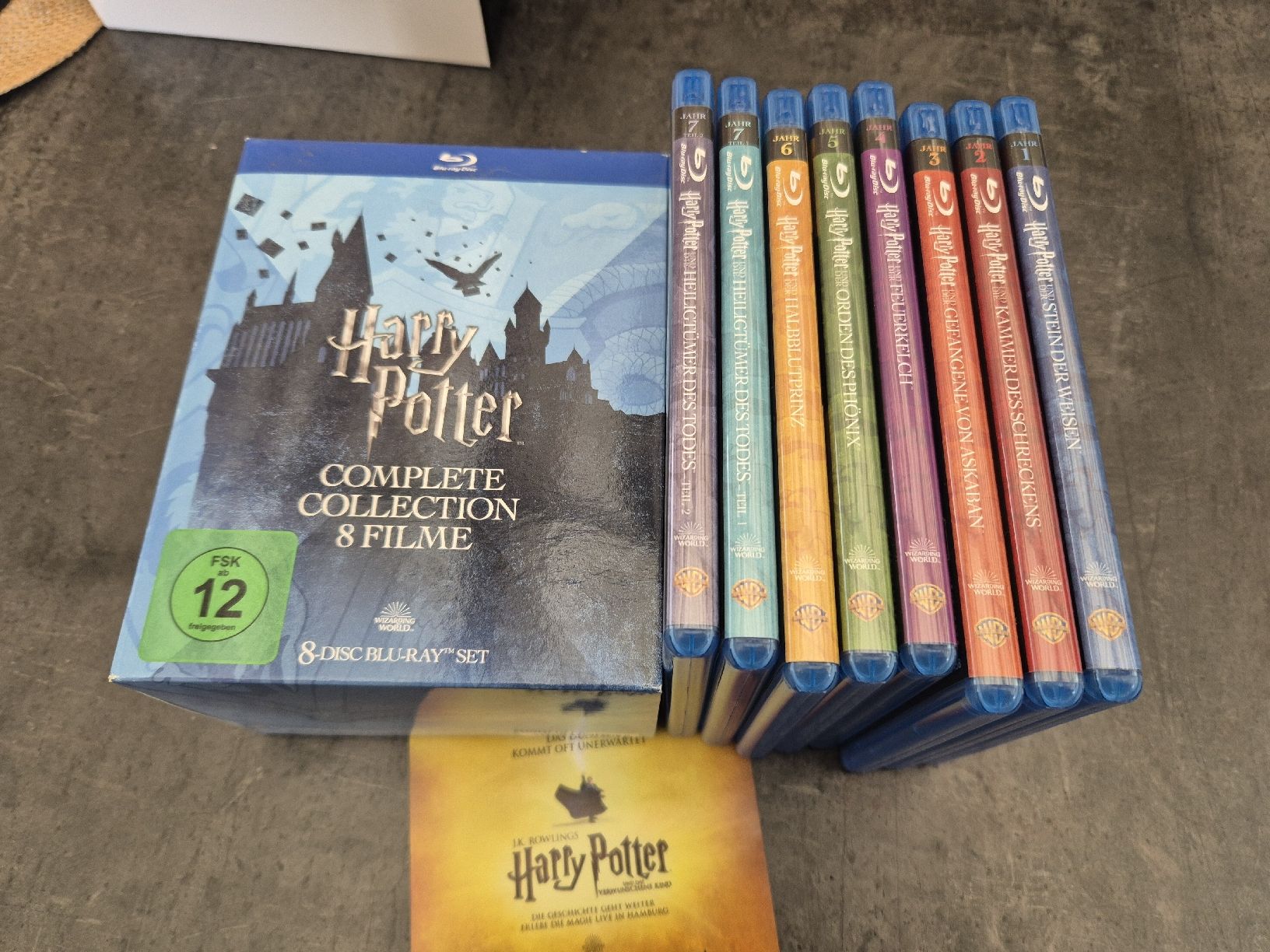 Tutti i DVDs: Harry Potter Complete Collection 8 Filme Blu-ray Box Set – Usato da Zweisimmen venduto da Kleindietwil