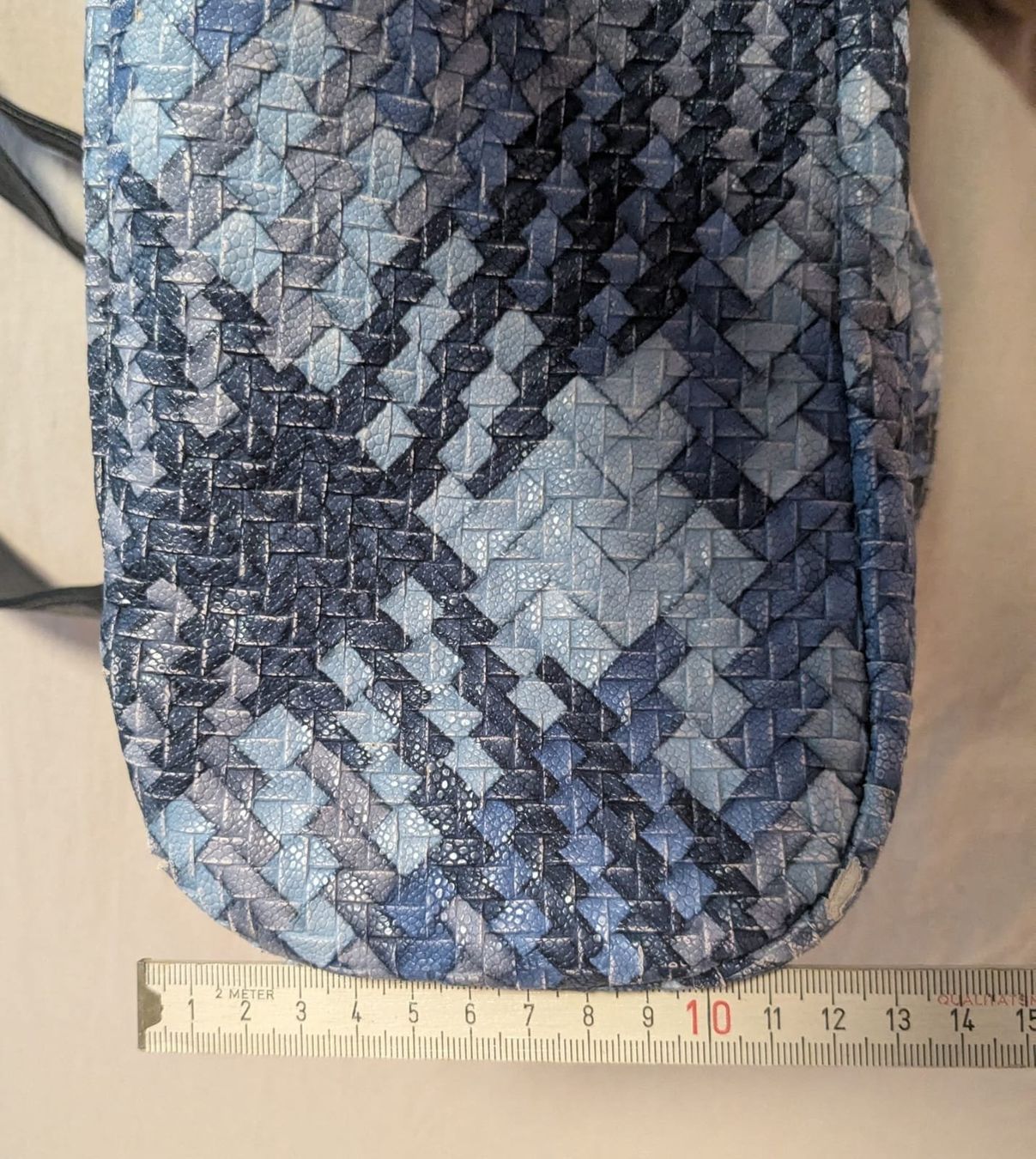 Zaini: Modischer Rucksack mit viel Stauraum – Usato da Buchs SG venduto da Brigitte-Noemi 4