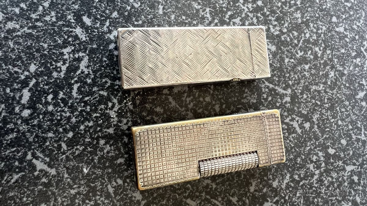 Dunhill Feuerzeuge: 2Stück Dunhill Feuerzeug – Gebraucht aus Rothrist von Tessin1973
