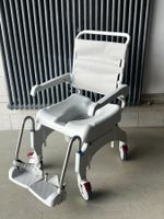 Aquatec® Ocean Ergo Dusch- und Toilettenstuhl inkl. Topfhalt