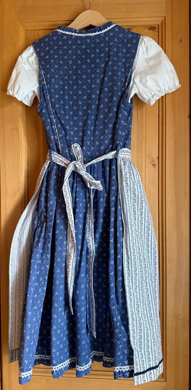 Robes: Dirndel – D'occasion à Flawil par Stella_3 5