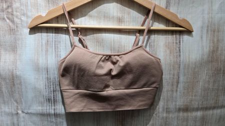 🎉 Nahtloses Bralette / Crop Top - S - Mokka / Soft Braun