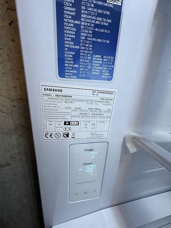 Kühlschrank: Réfrigérateur combiné Samsung  – Neu und originalverpackt aus St-Gingolph von chr_5gtw 4
