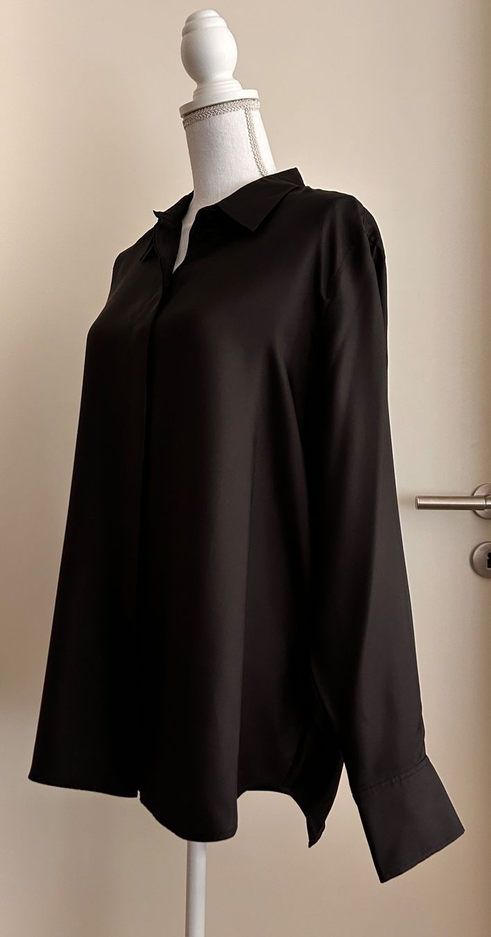 Cos Blusen: Seidenbluse von COS, schwarz, Grösse 36 – Gebraucht aus Kreuzlingen von peetzii 1