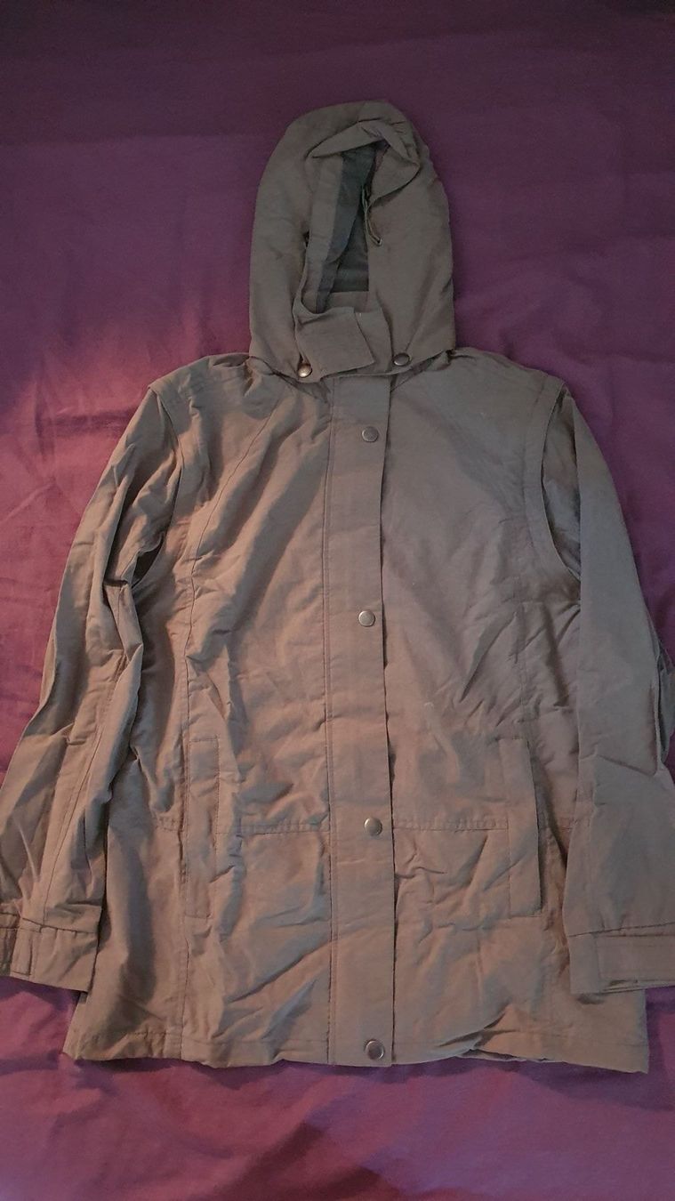 Jacken: Explorer Jacke, Gr. 40 – Neu und originalverpackt aus Muttenz von pixopus