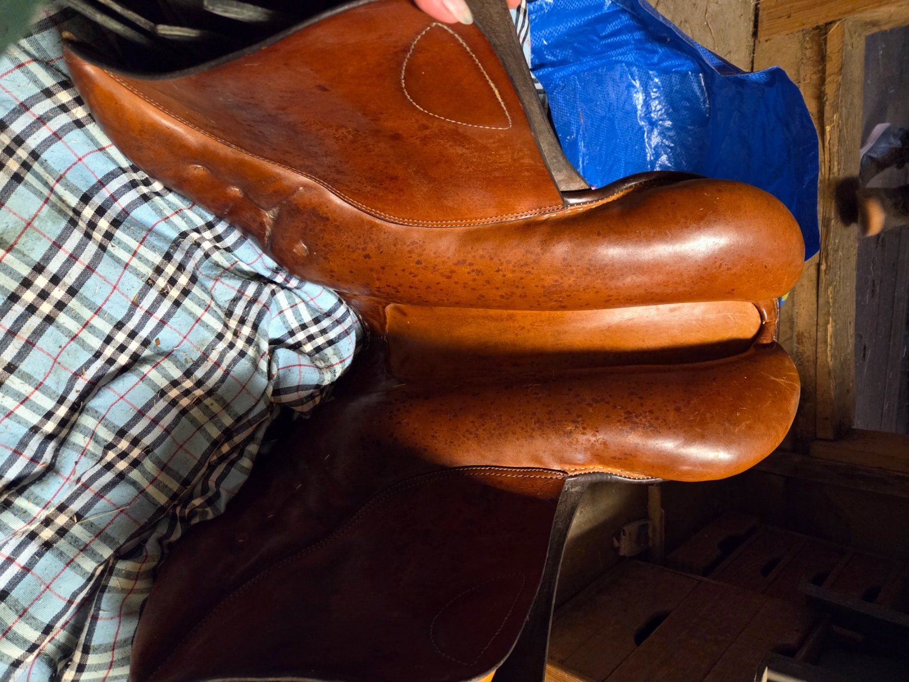 Selles, accessoires: Stübben Sattel Pferd – D'occasion à Jona par AimeeLou 1