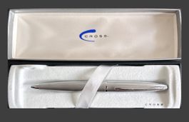 Stylo plume Cross Classic Century argenté avec boîte