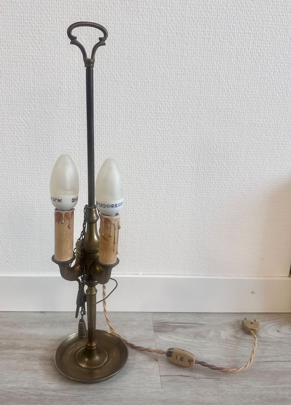 Lampade: Florentiner Lampe mit zwei Leuchten, Messing – Usato da Rickenbach b. Wil venduto da sunneschii_ 1