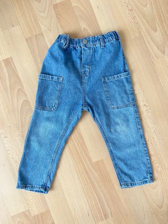 Herzige Baggy Jeans von H&M (Grösse 98)