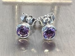 Schöne Ohrstecker Sterling Silber 925 Amethyst Steine
