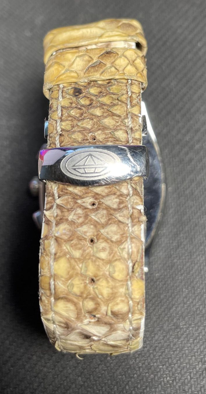 Orologi: Montre Maurex  Chrono - Bracelet en python – Usato da Sugnens venduto da 555madison 2