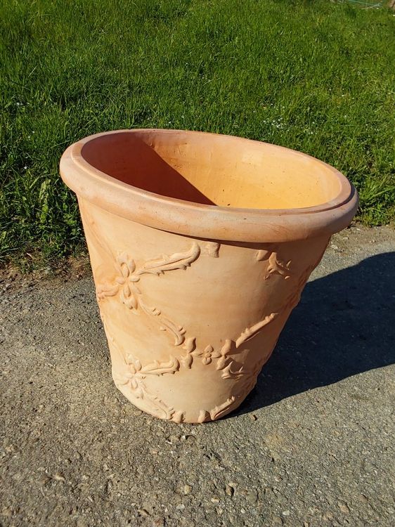 Terrakotta Topf Gross