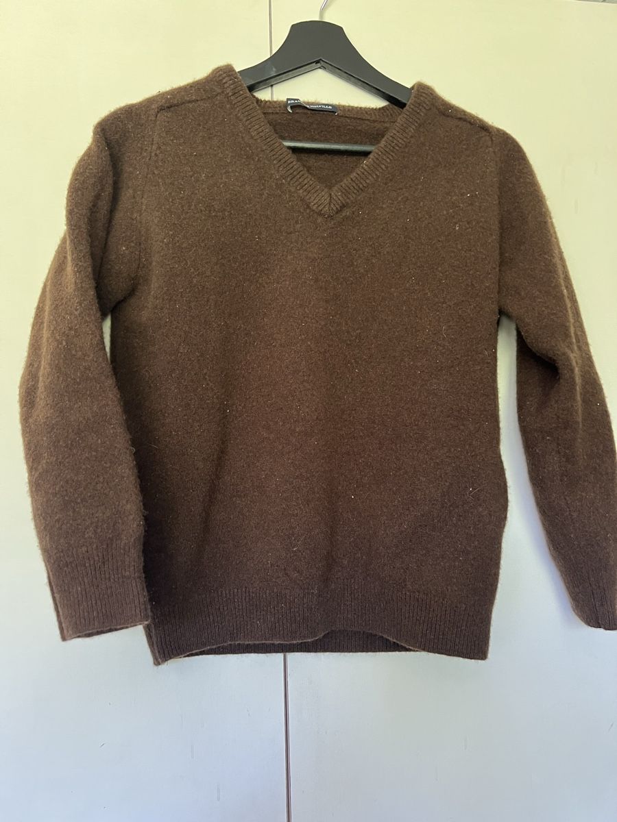 Brandy Melville Pullover & Sweatshirts: Brandy Melville Pullover braun V-Ausschnitt One sized  – Gebraucht aus moosseedorf von andrina.salis 1