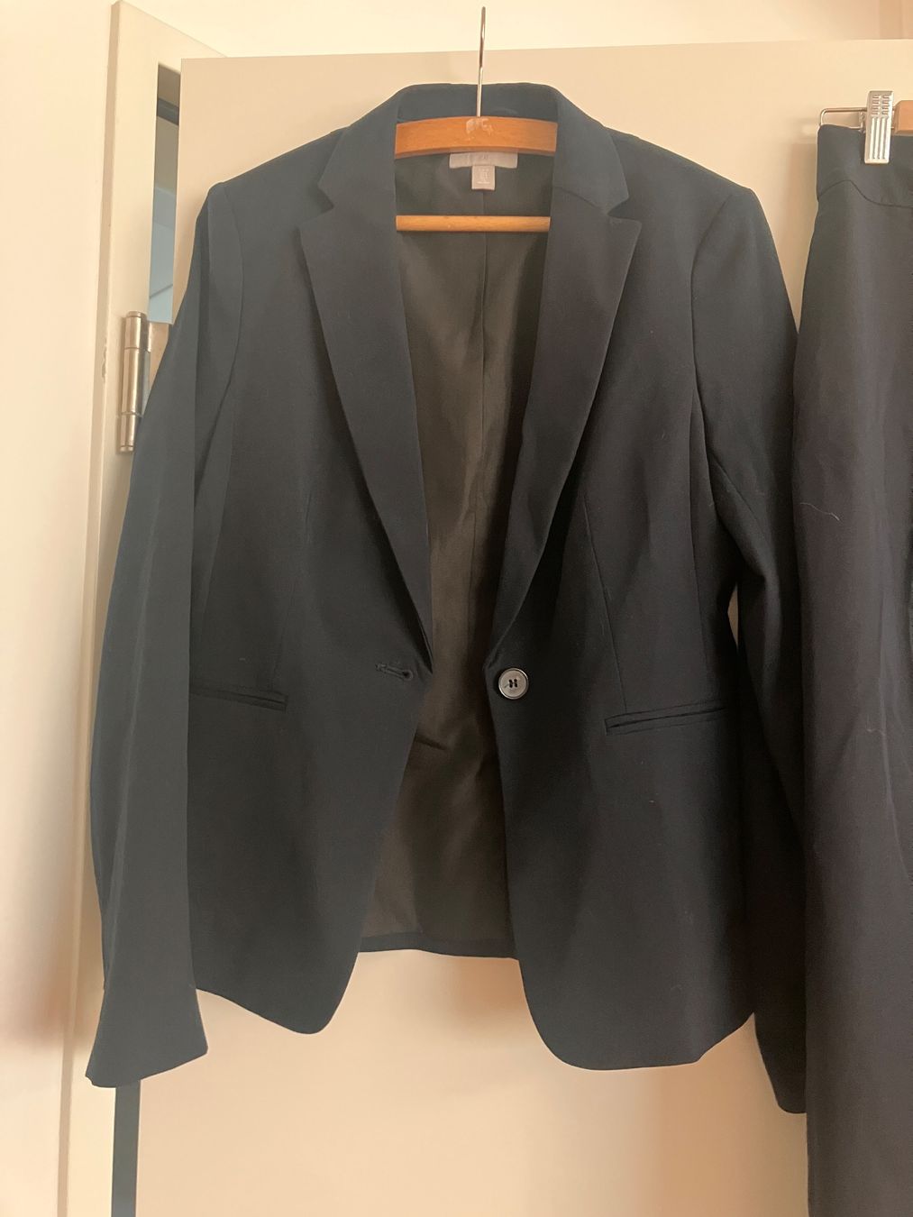 H&M Completi & Tailleur: Fürs Business oder Eleganz – Usato da Baden venduto da sylivianne 2