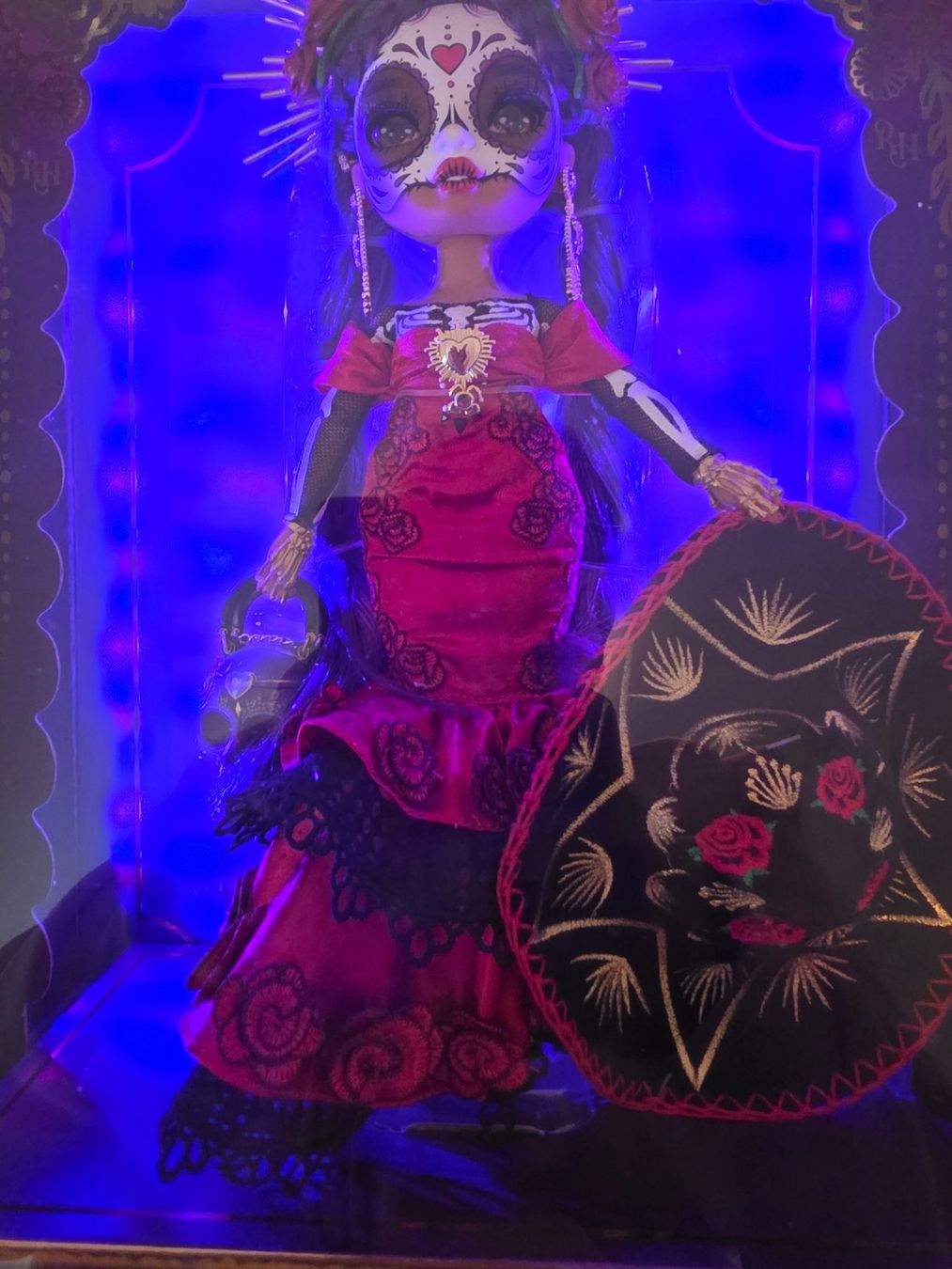 Bambole: Rainbow High Dia de Muertos – Nuovo e nell'imballaggio originale da Lugano venduto da mercatino669 2