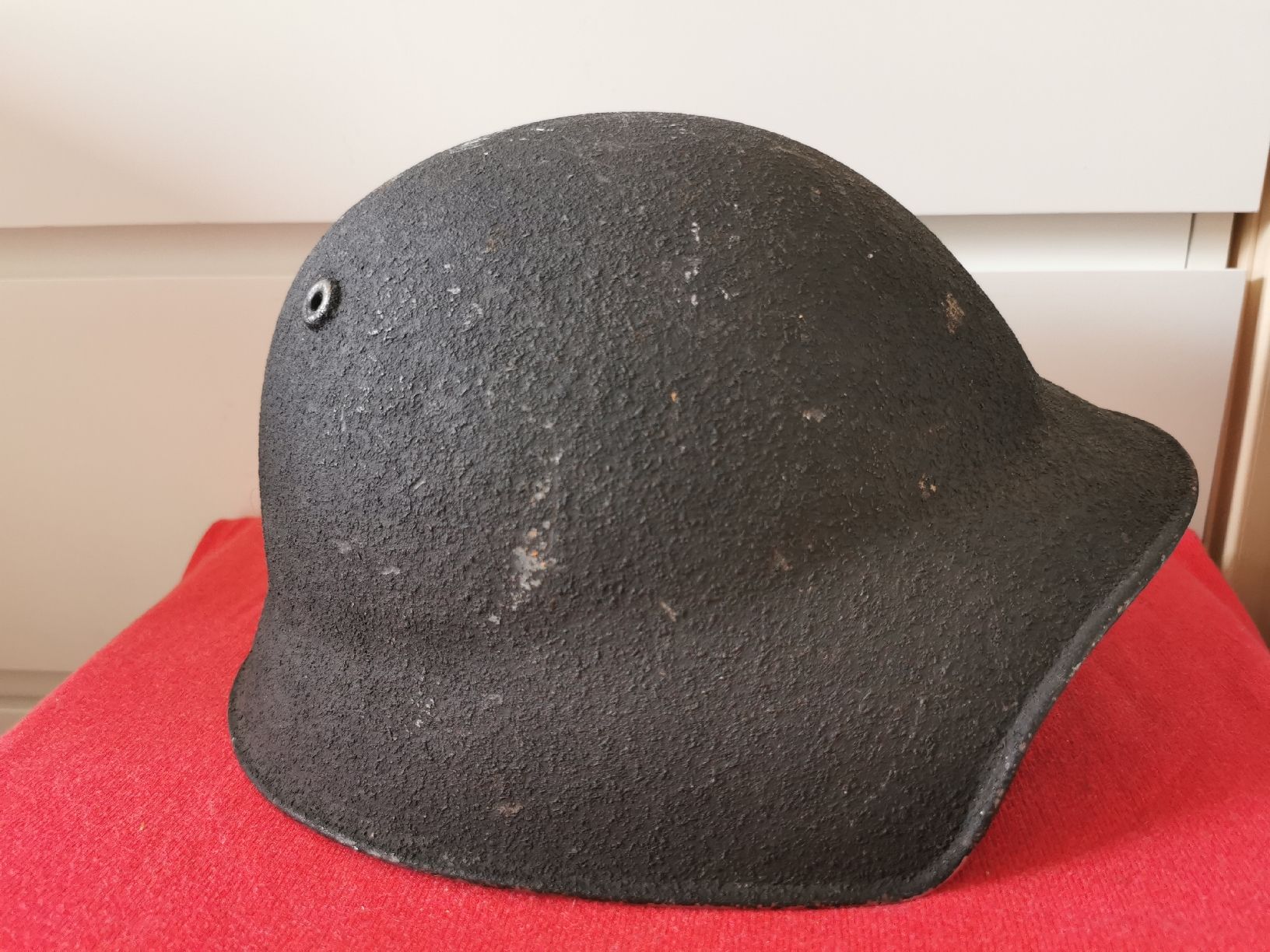 Feuerwehr: Stahlhelm Modell 40/63 Feuerwehr – Neu (gemäss Beschreibung) aus Schlieren von vlalif 2
