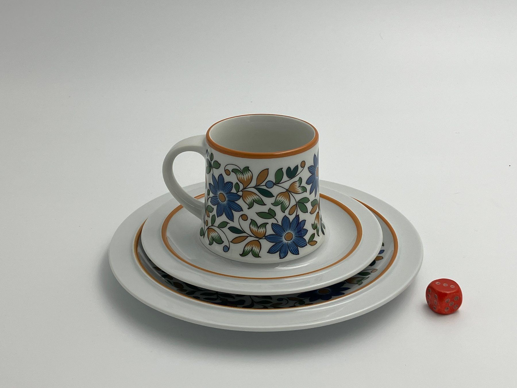 Geschirrsets: Langenthal Kaffeeservice stylisches Blumendesign 1970er – Gebraucht aus Uttigen von I_like 7