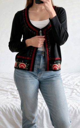 Cardigan noir brodé - Style vintage et élégant -Taille L