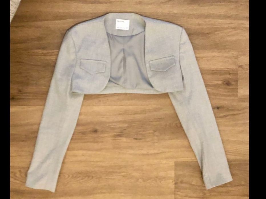 Bershka Vestes: Veste courte Bershka – Neuf (Voir description) à Genève par rez_c6c6