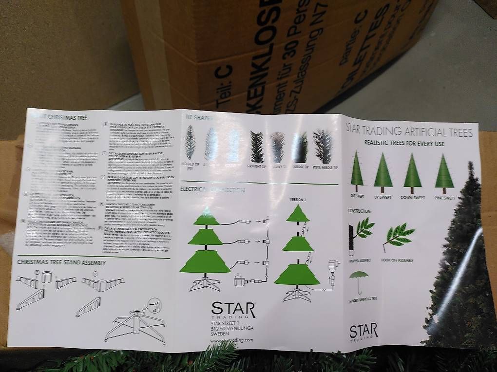 Tutte le decorazioni: Künstlicher Weihnachtsbaum  – Usato da Oberengstringen venduto da ruby_a 2