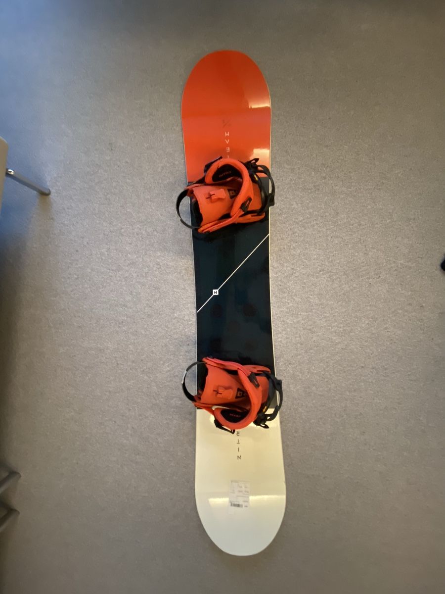 Snowboard Nitro Board: Nitro Snowboard, 155cm – Usato da Weinfelden venduto da Samuforst
