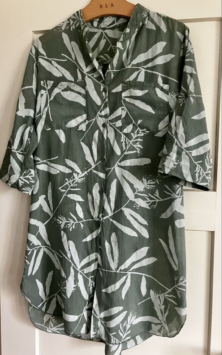Tuniche: Leichtes Hemd/Strandkleid – Usato da Buchs AG venduto da Allerleis