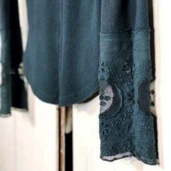 Covers & Schutzfolien: Pullover mit Spitzen Thermo Shirt Free People M zu Nile – Gebraucht aus St. Gallen von Hereplaysmusic