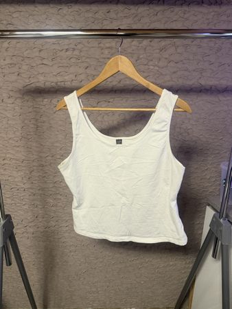 Débardeur femme blanc coupe courte état comme neuf