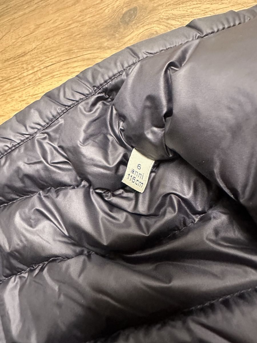 Moncler Jacken & Mäntel: Original Moncler Jacke Mädchen 6ans / 116cm – Gebraucht aus Mühlethal von sarah-davide 6
