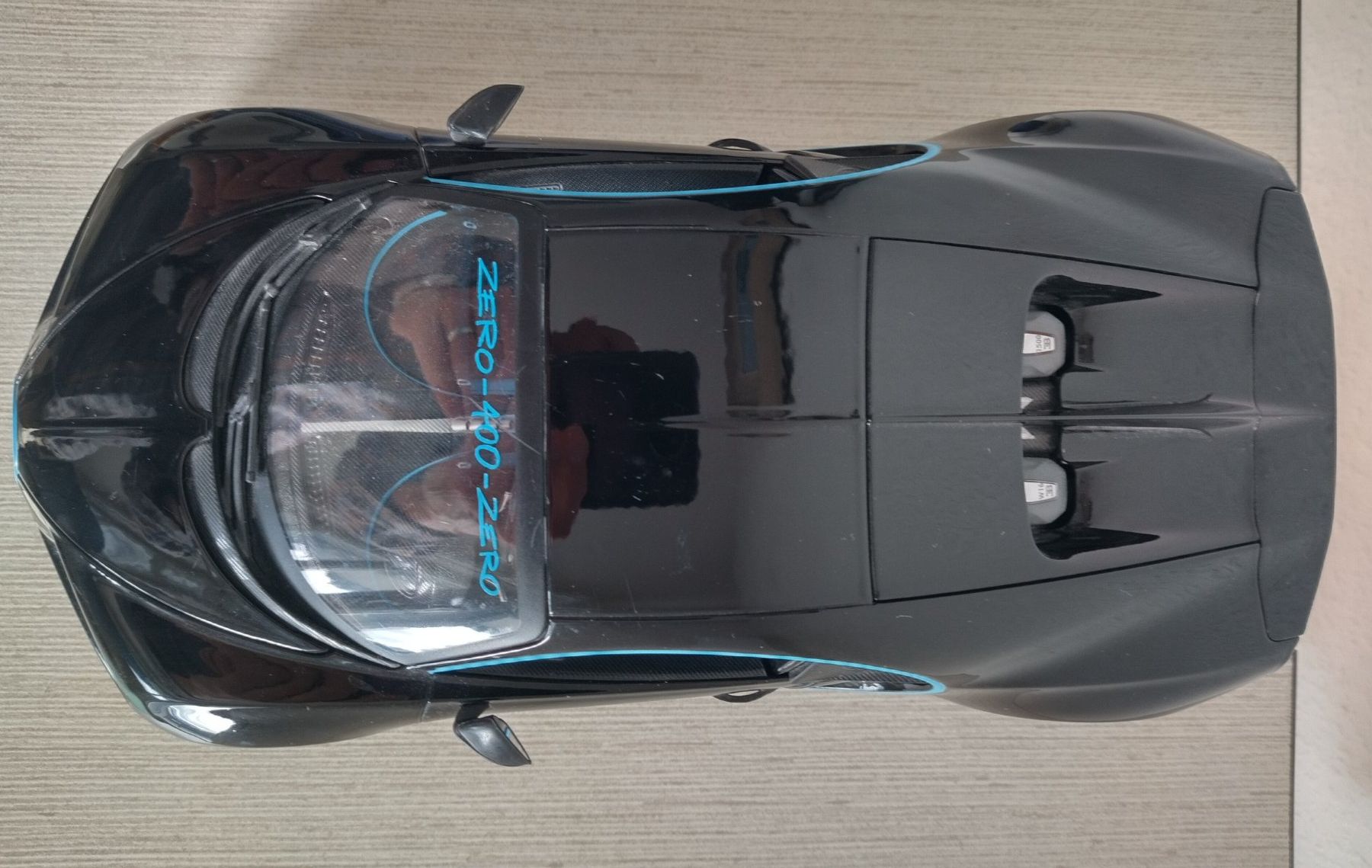 Bburago Modellini d'auto: Bugatti Chiron / 1:18 – Nuovo (secondo la descrizione) da Jona venduto da Argus36 5