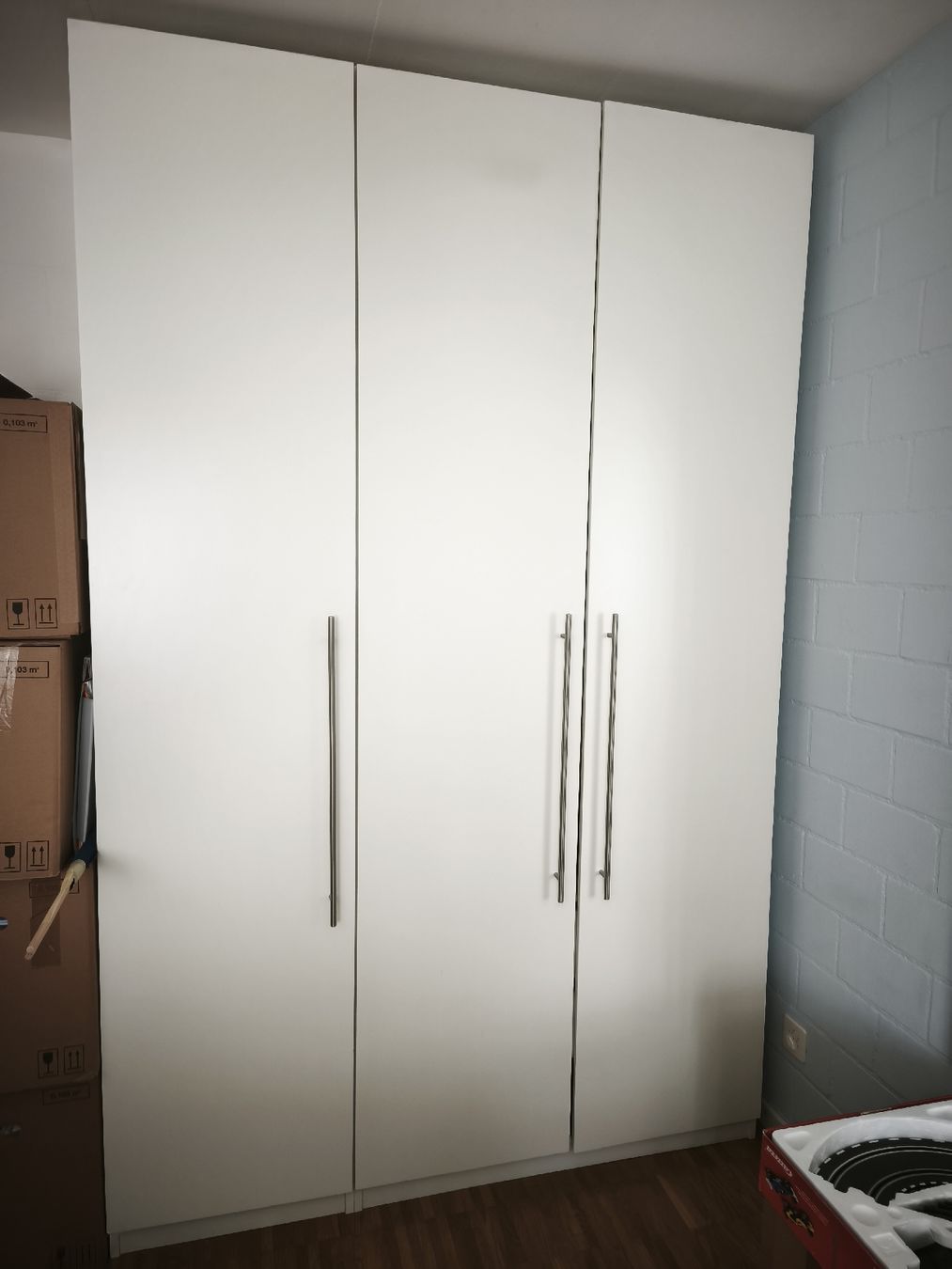 Ikea Armadi: Ikea Pax Kleiderschrank weiss – Usato da Männedorf venduto da Laura000